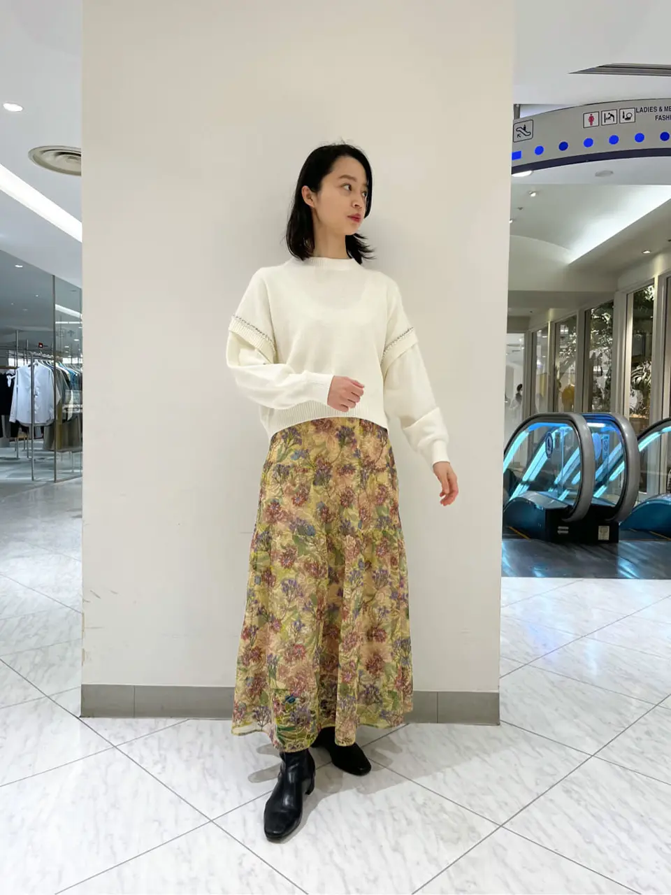 GRACE CONTINENTAL The Banquet yuri コーディネート画像