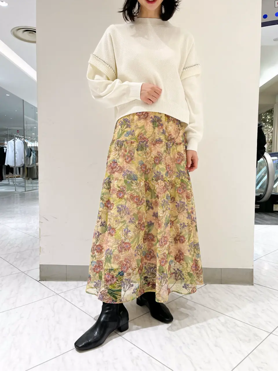 GRACE CONTINENTAL The Banquet yuri コーディネート画像