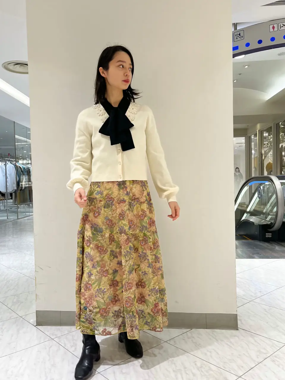 美品　グレースコンチネンタル　カラフルボウタイ長袖ブラウス サイズ36 ボウタイ付レースブラウス / GRACE CONTINENTAL | GRACE