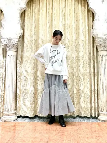 GRACE CONTINENTAL The Banquet eri コーディネート画像