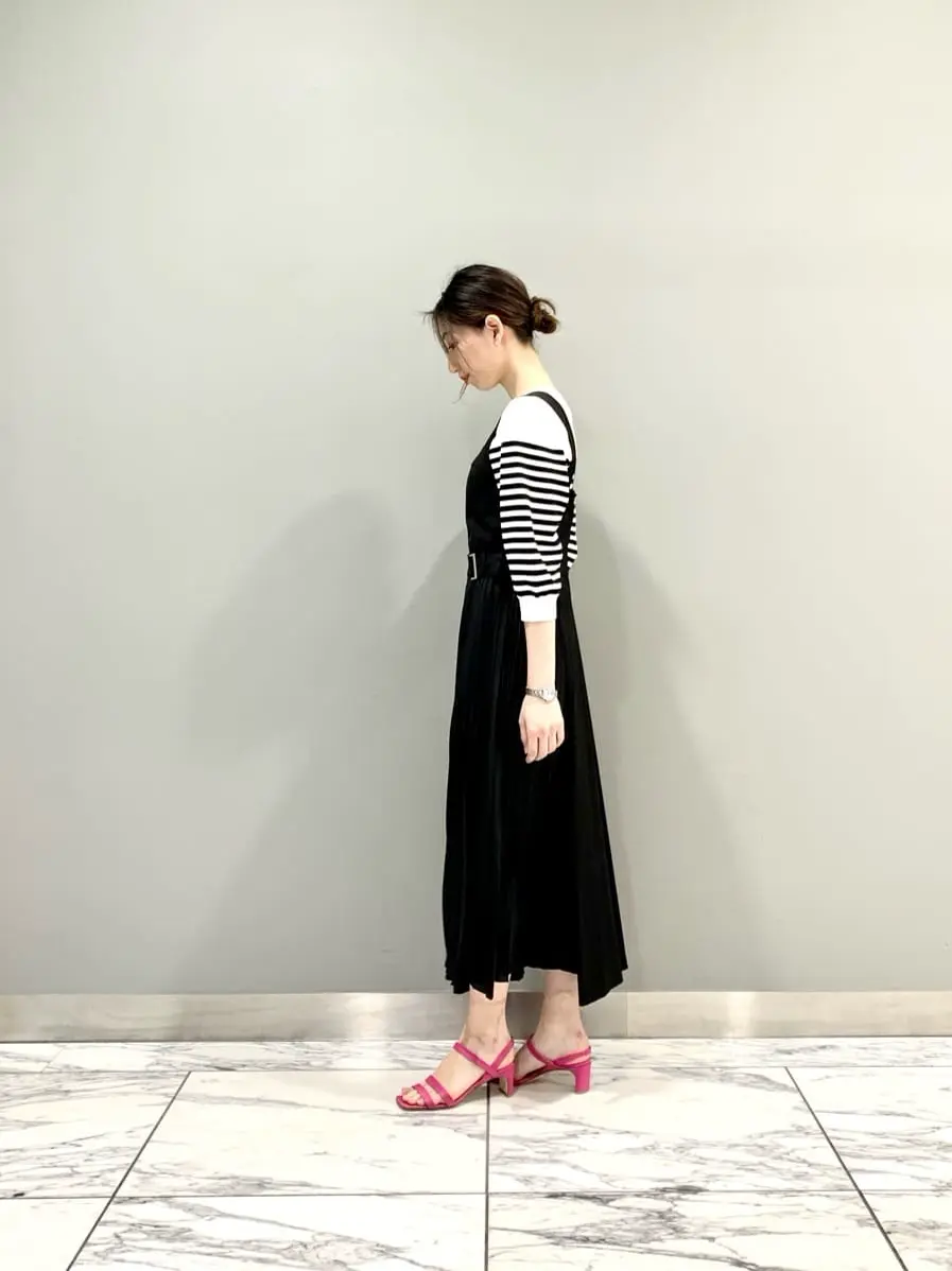 GRACE CONTINENTAL The Banquet eri コーディネート画像