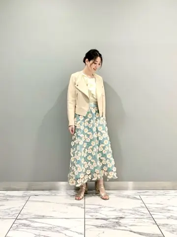 GRACE CONTINENTAL The Banquet eri コーディネート画像