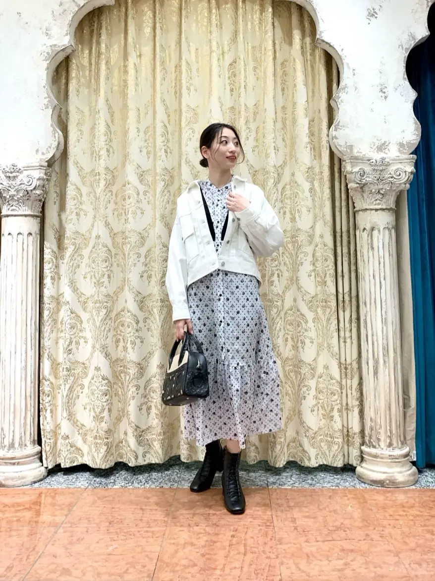 GRACE CONTINENTAL The Banquet eri コーディネート画像