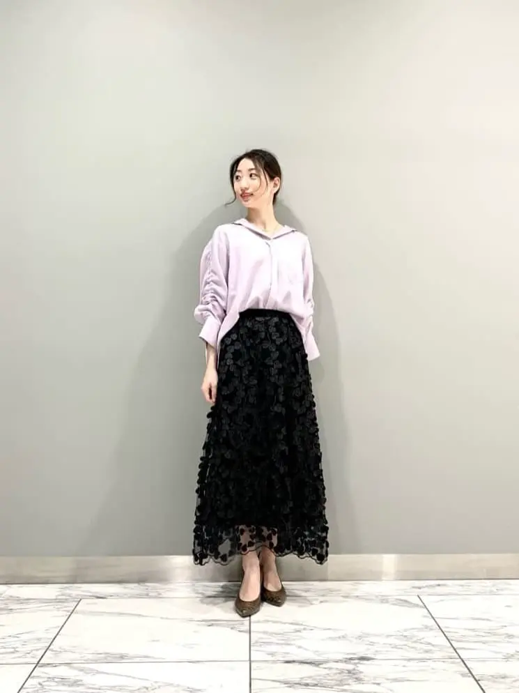 GRACE CONTINENTAL The Banquet eri コーディネート画像