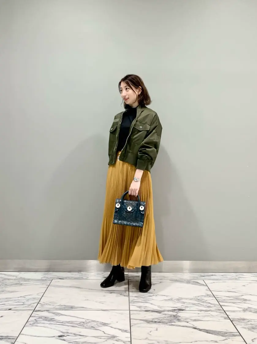 GRACE CONTINENTAL The Banquet eri コーディネート画像