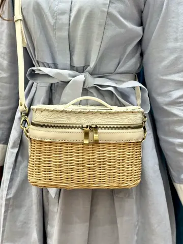 GRACE CONTINENTAL The Banquet 中根　里帆 コーディネート画像