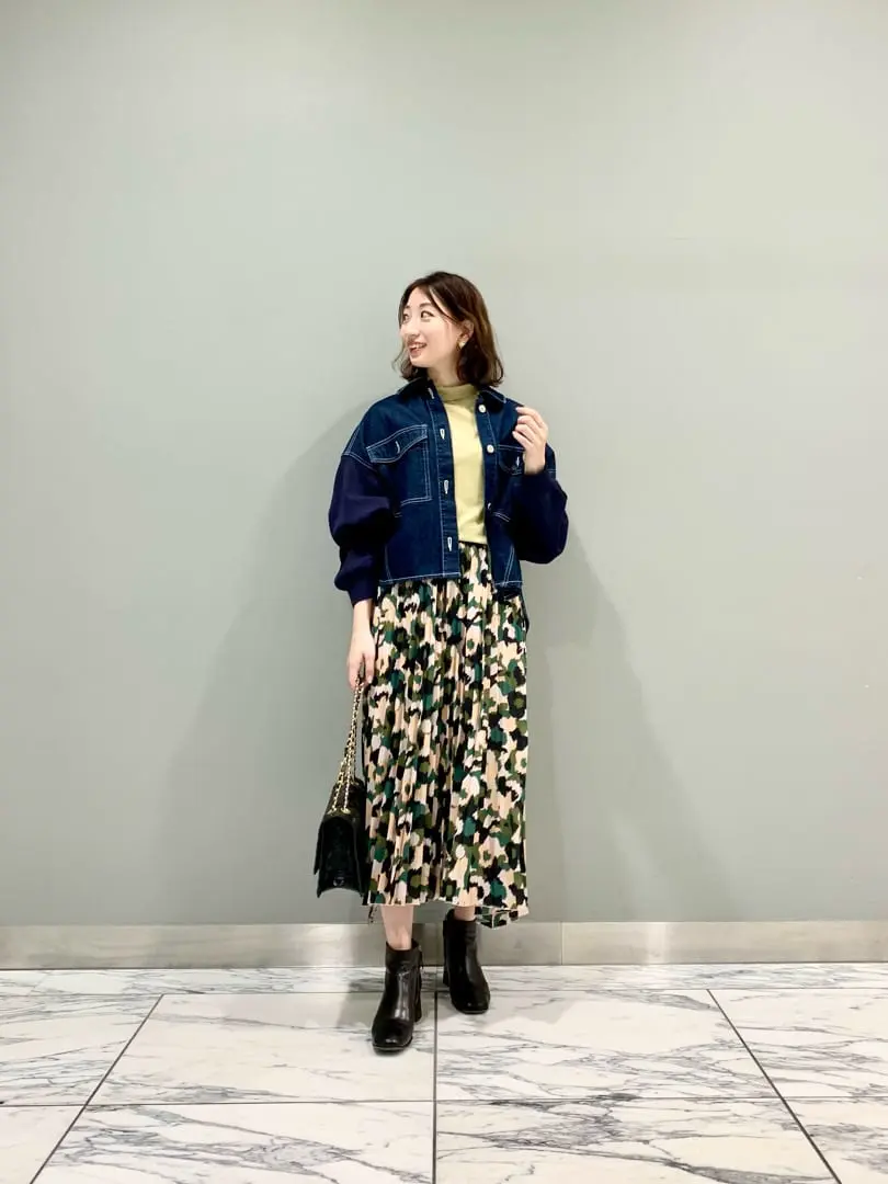 GRACE CONTINENTAL The Banquet eri コーディネート画像