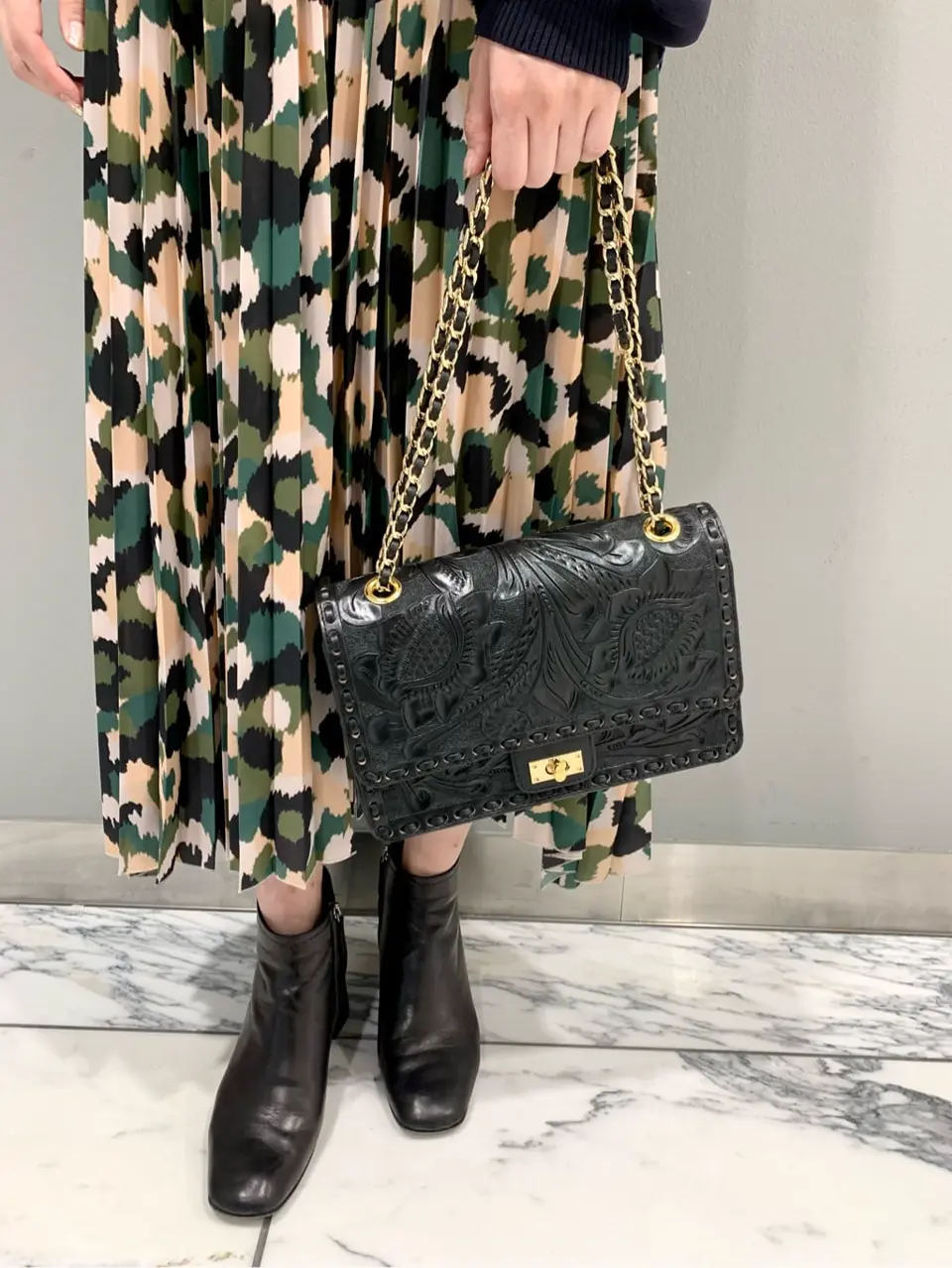 GRACE CONTINENTAL The Banquet eri コーディネート画像