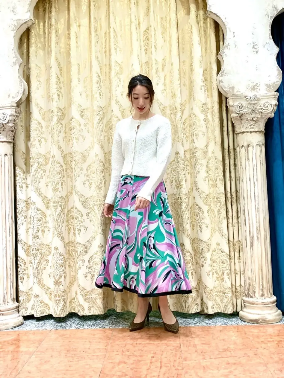 GRACE CONTINENTAL The Banquet eri コーディネート画像