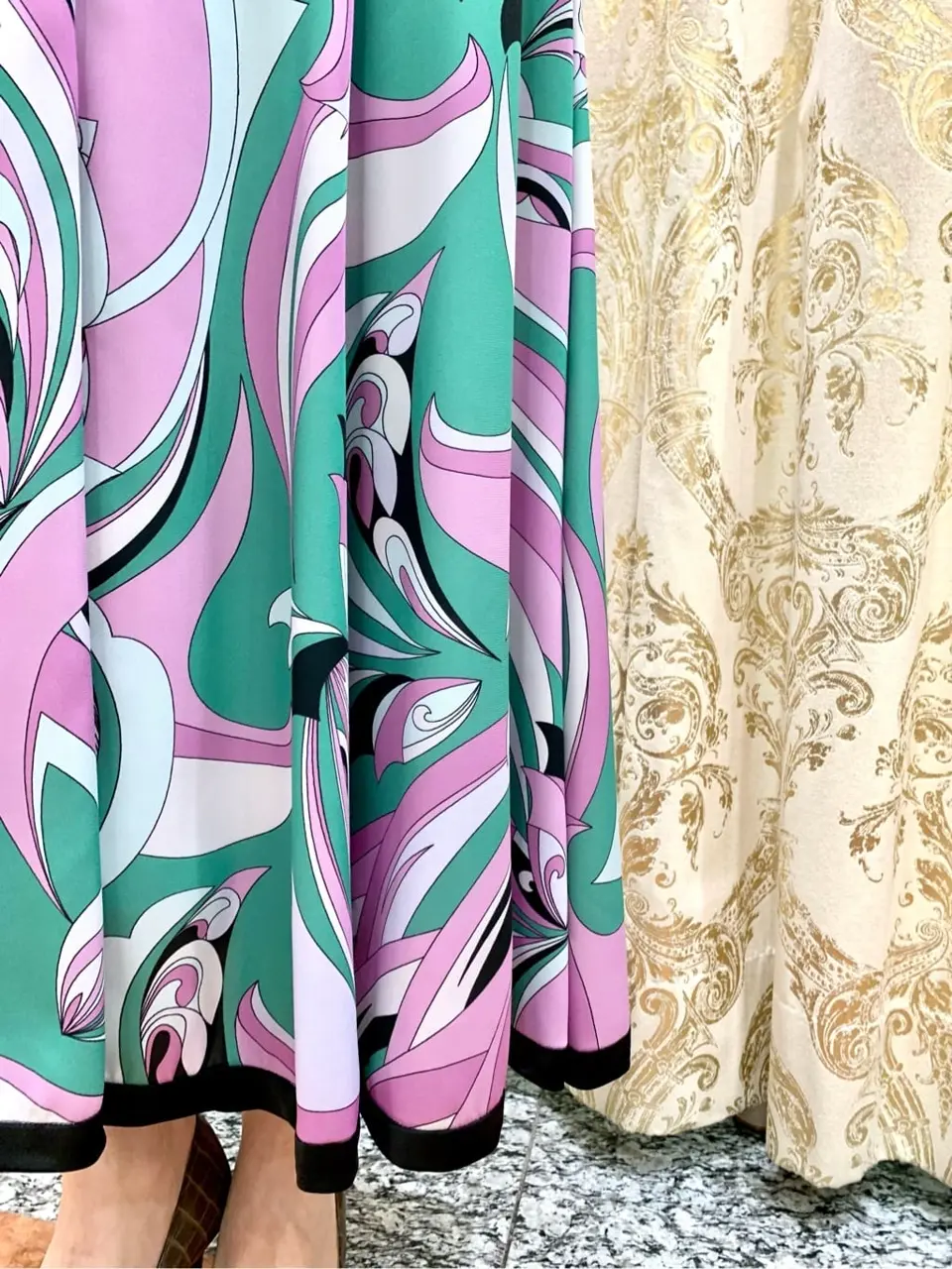 GRACE CONTINENTAL The Banquet eri コーディネート画像