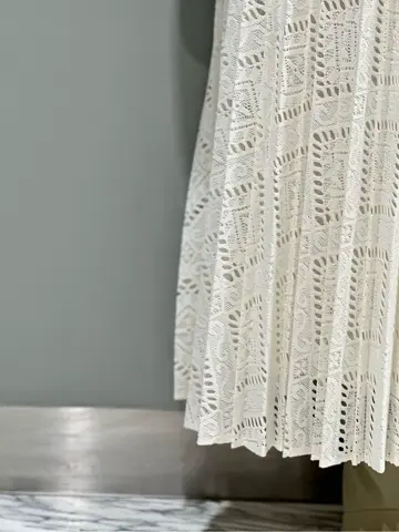 GRACE CONTINENTAL The Banquet 中根　里帆 コーディネート画像