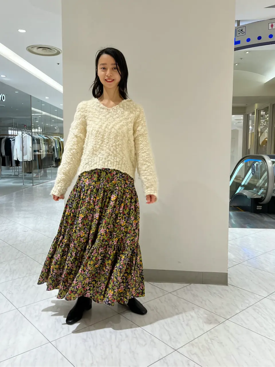 GRACE CONTINENTAL The Banquet yuri コーディネート画像