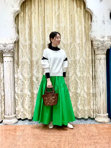 GRACE CONTINENTAL The Banquet eri コーディネート画像