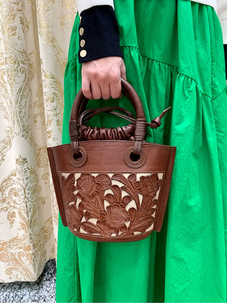 GRACE CONTINENTAL The Banquet eri コーディネート画像