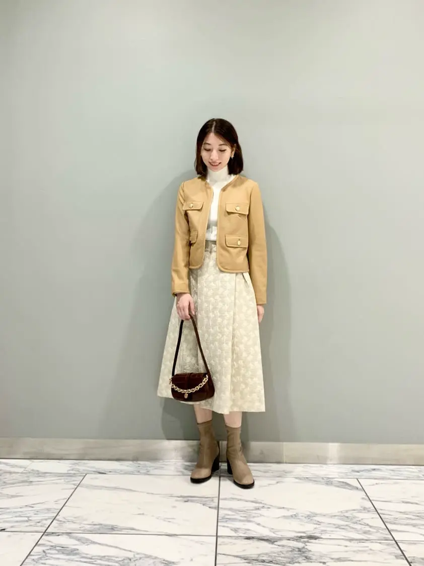 GRACE CONTINENTAL The Banquet eri コーディネート画像