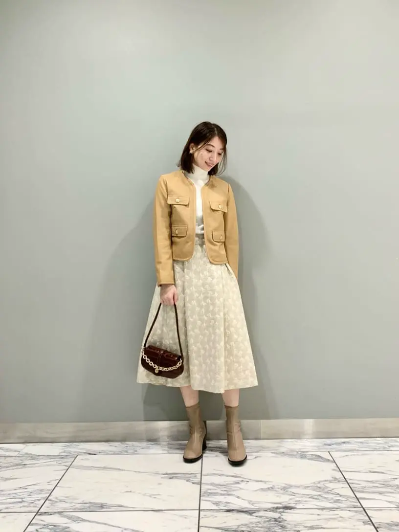 GRACE CONTINENTAL The Banquet eri コーディネート画像