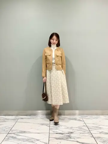 GRACE CONTINENTAL The Banquet eri コーディネート画像