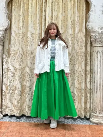 GRACE CONTINENTAL The Banquet 中根　里帆 コーディネート画像