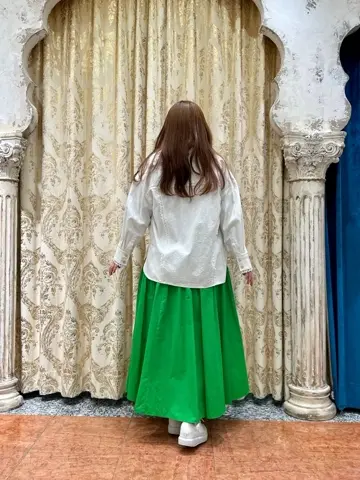 GRACE CONTINENTAL The Banquet 中根　里帆 コーディネート画像