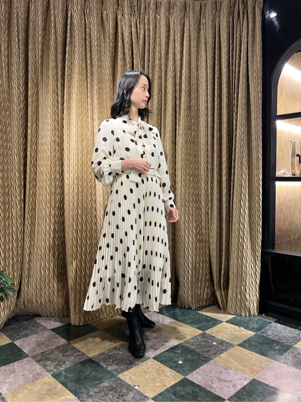 GRACE CONTINENTAL The Banquet yuri コーディネート画像