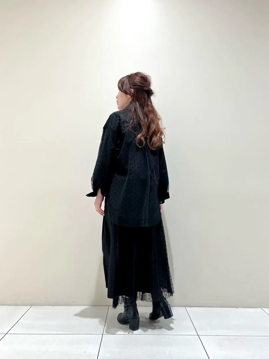 GRACE CONTINENTAL The Banquet 泉　智子 コーディネート画像