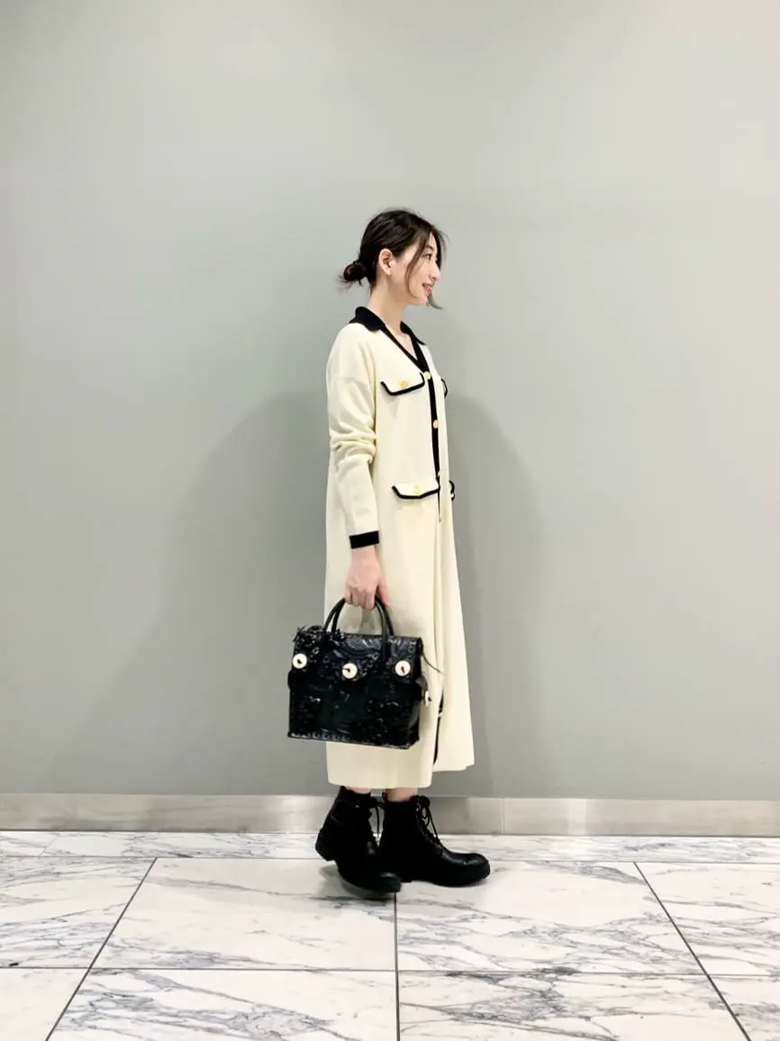 GRACE CONTINENTAL The Banquet eri コーディネート画像