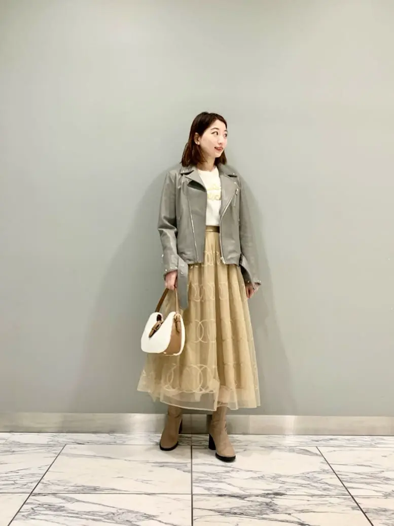 GRACE CONTINENTAL The Banquet eri コーディネート画像