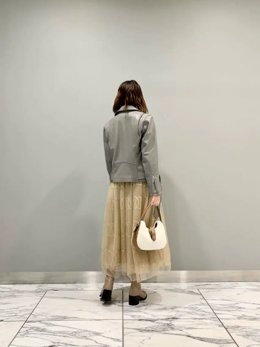 GRACE CONTINENTAL The Banquet eri コーディネート画像