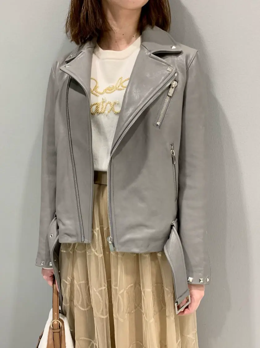 GRACE CONTINENTAL The Banquet eri コーディネート画像