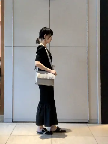 GRACE CONTINENTAL The Banquet 尾田亜沙美 コーディネート画像