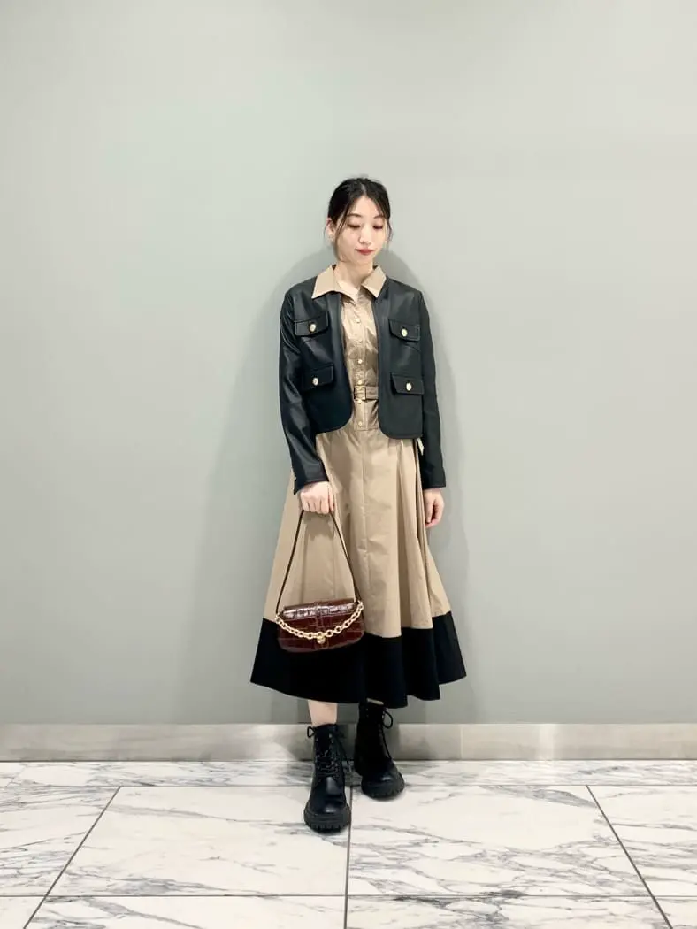 GRACE CONTINENTAL The Banquet eri コーディネート画像