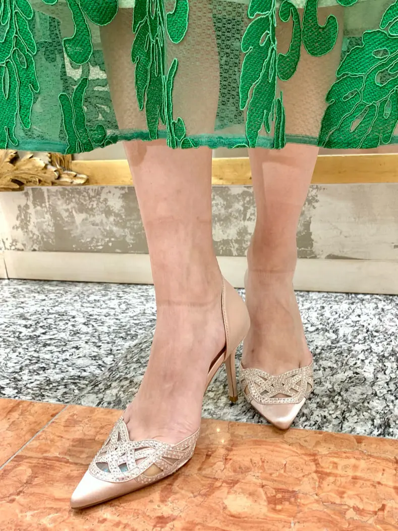 GRACE CONTINENTAL The Banquet eri コーディネート画像