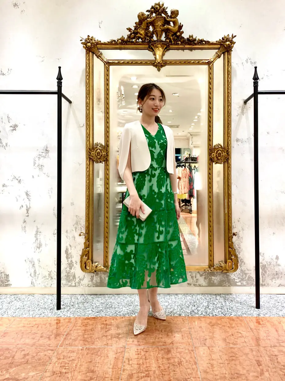 GRACE CONTINENTAL The Banquet eri コーディネート画像