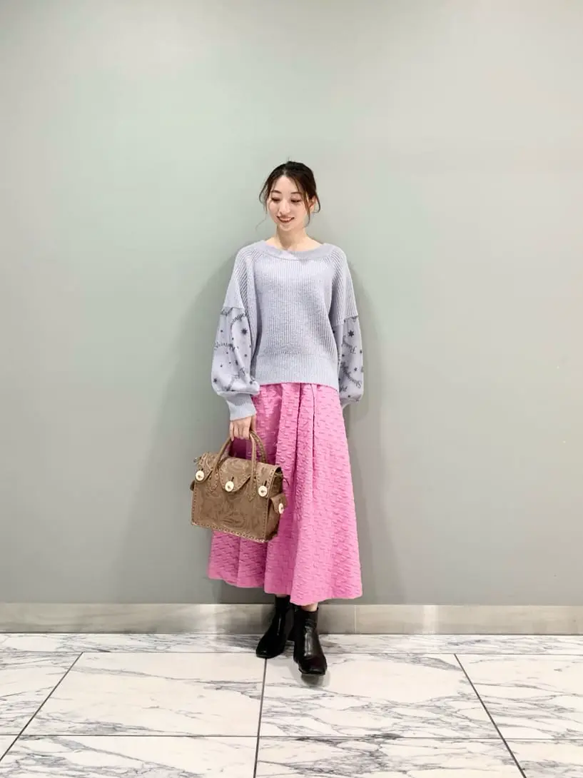 GRACE CONTINENTAL The Banquet eri コーディネート画像