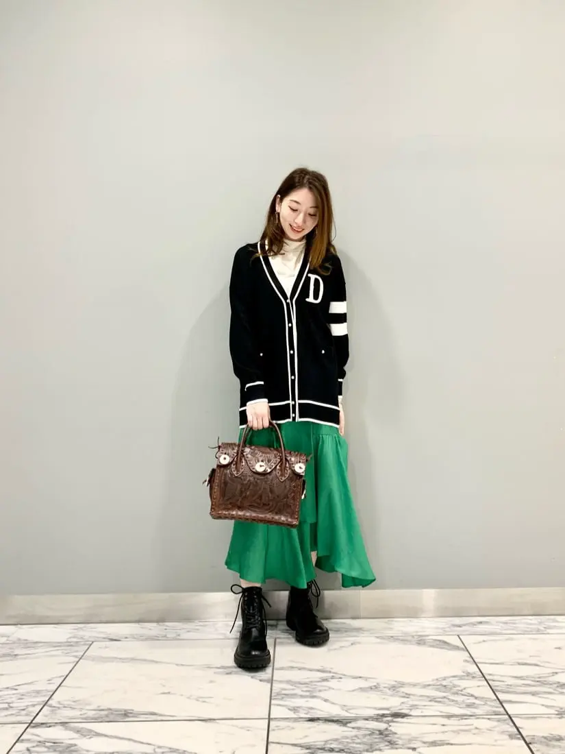 GRACE CONTINENTAL The Banquet eri コーディネート画像