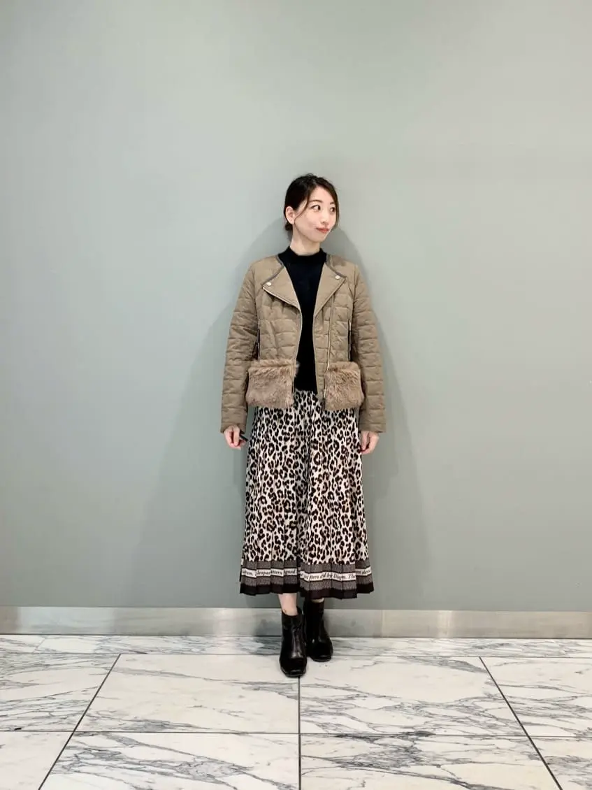 GRACE CONTINENTAL The Banquet eri コーディネート画像