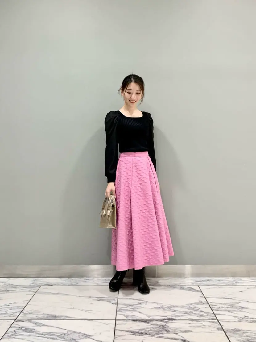 GRACE CONTINENTAL The Banquet eri コーディネート画像