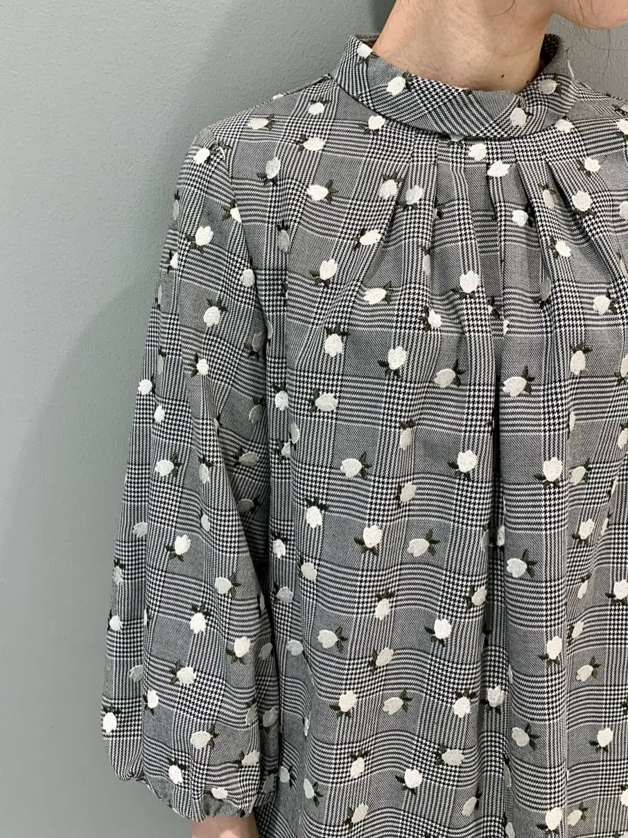 GRACE CONTINENTAL The Banquet eri コーディネート画像