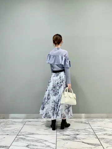 GRACE CONTINENTAL The Banquet eri コーディネート画像