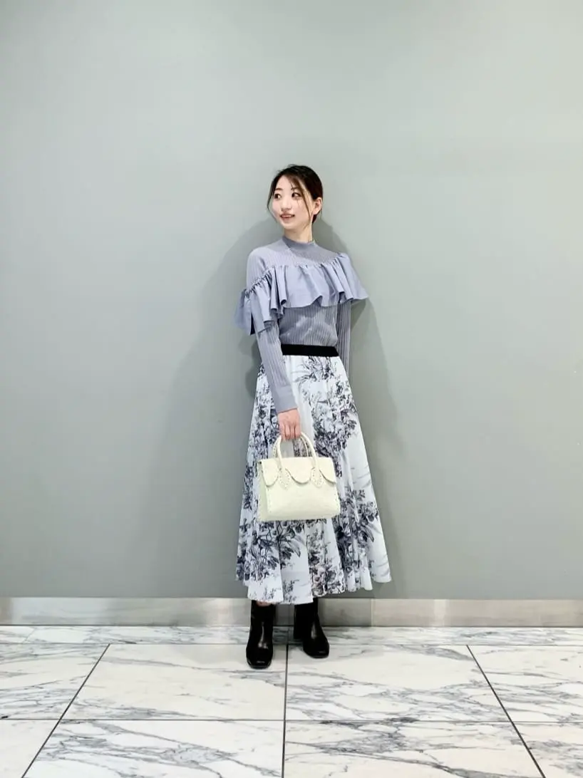 GRACE CONTINENTAL The Banquet eri コーディネート画像