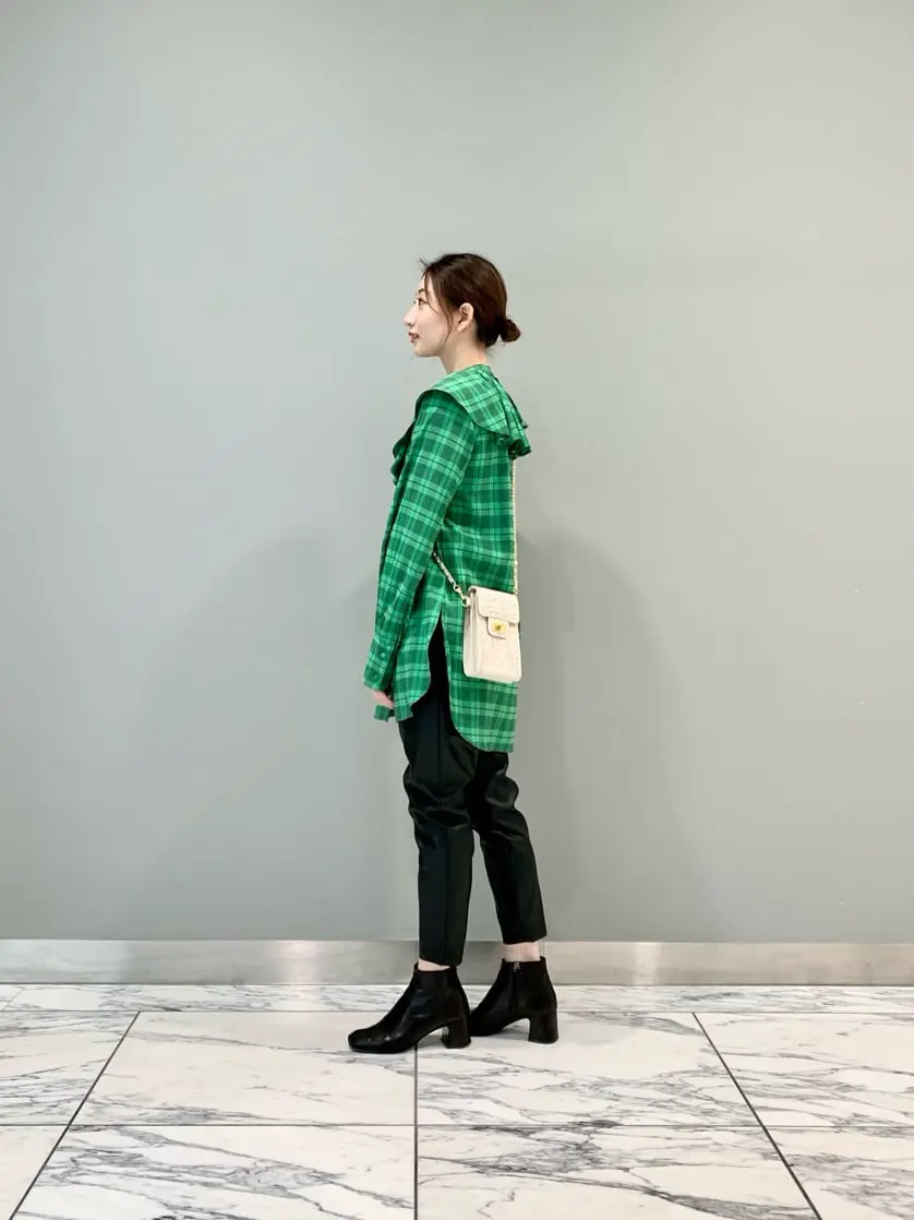 GRACE CONTINENTAL The Banquet eri コーディネート画像