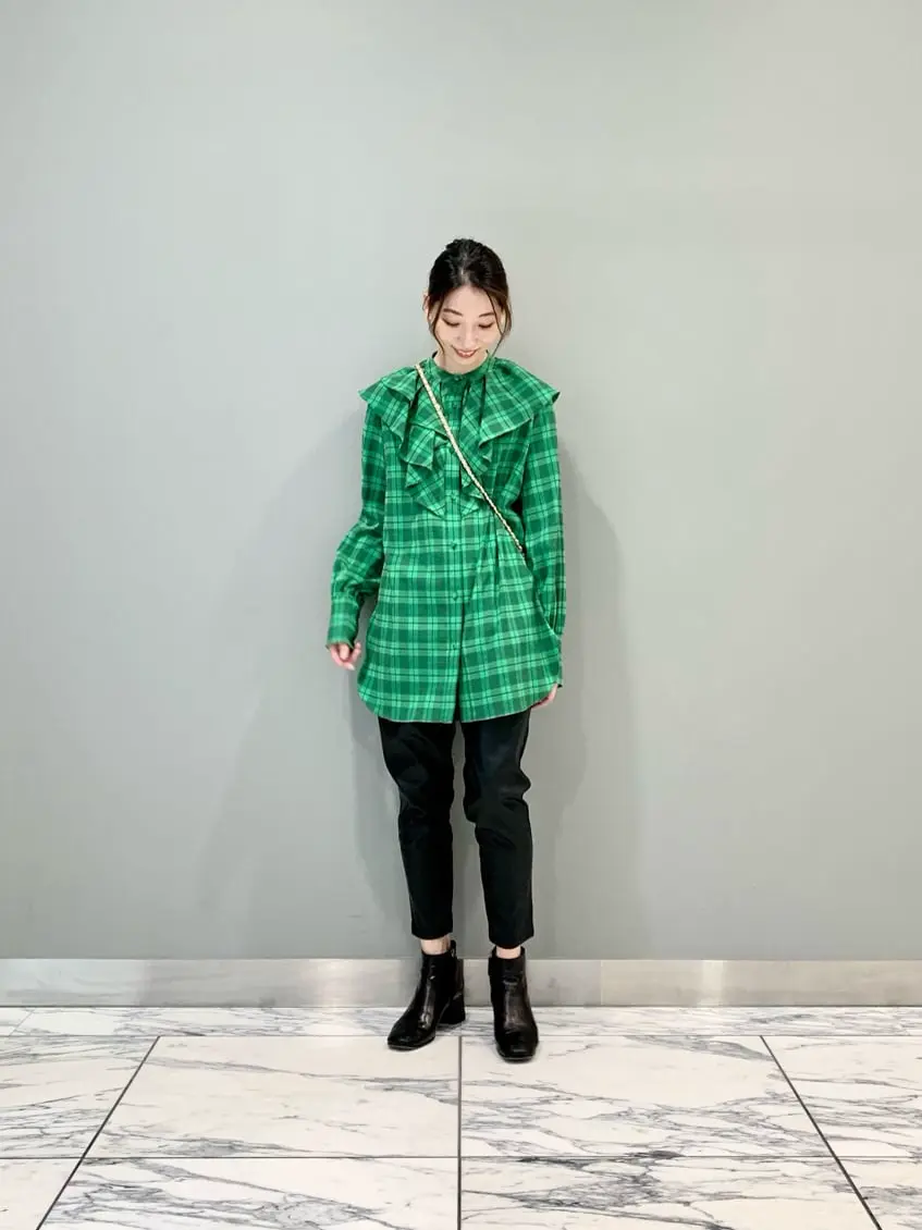 GRACE CONTINENTAL The Banquet eri コーディネート画像