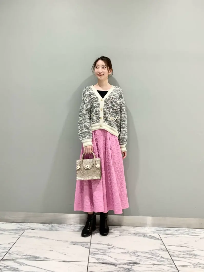 GRACE CONTINENTAL The Banquet eri コーディネート画像