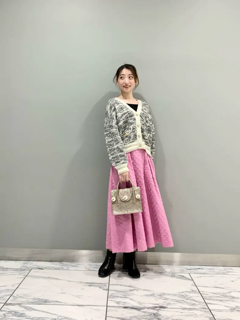 GRACE CONTINENTAL The Banquet eri コーディネート画像