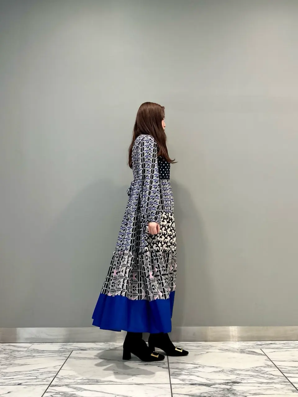 GRACE CONTINENTAL The Banquet 中根　里帆 コーディネート画像