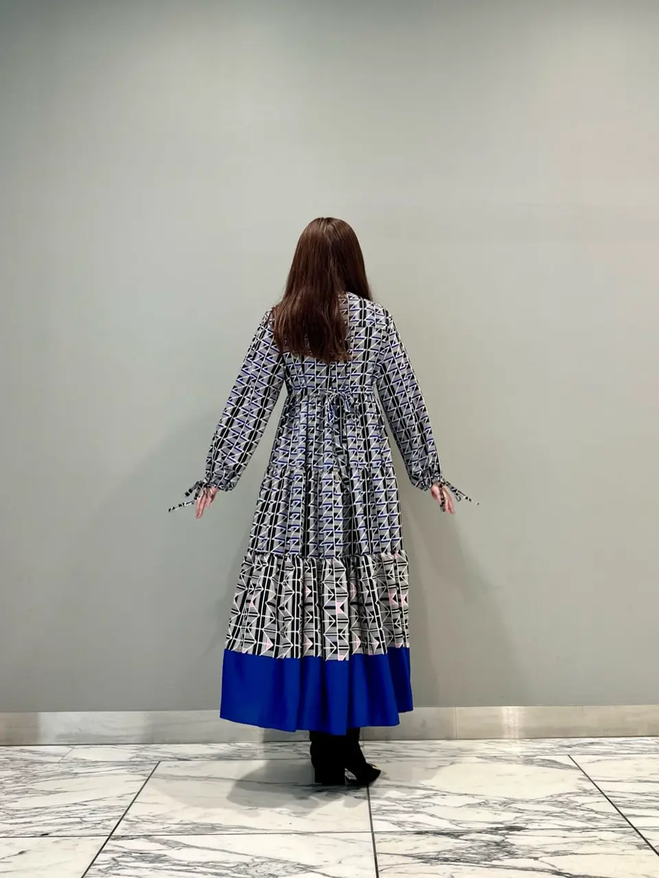 GRACE CONTINENTAL The Banquet 中根　里帆 コーディネート画像