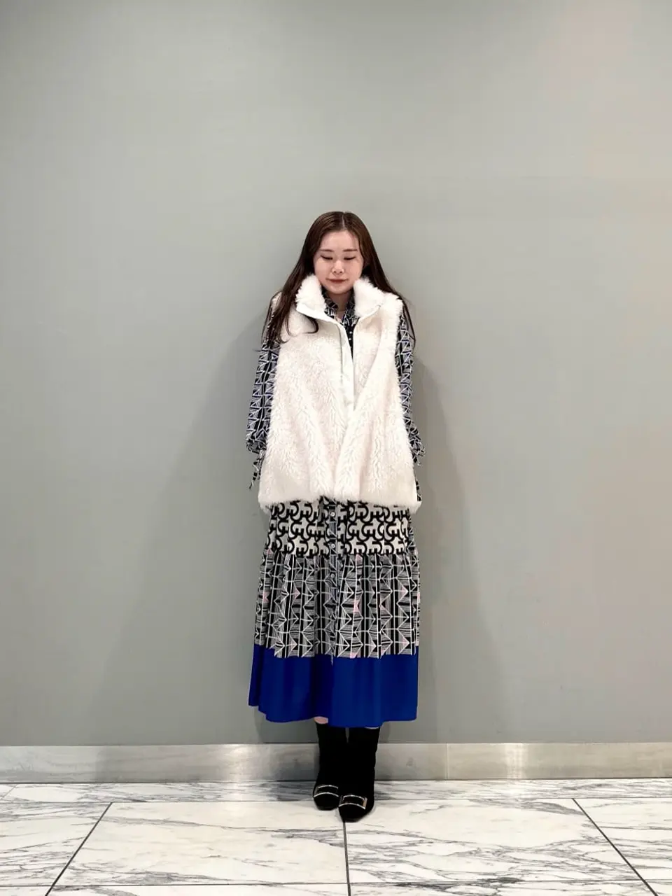 GRACE CONTINENTAL The Banquet 中根　里帆 コーディネート画像