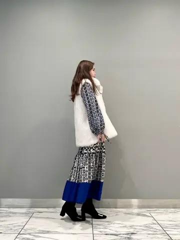 GRACE CONTINENTAL The Banquet 中根　里帆 コーディネート画像