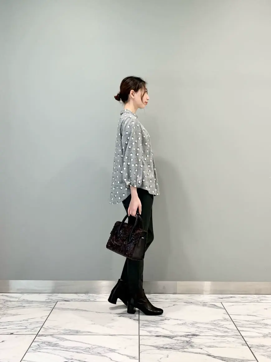 GRACE CONTINENTAL The Banquet eri コーディネート画像