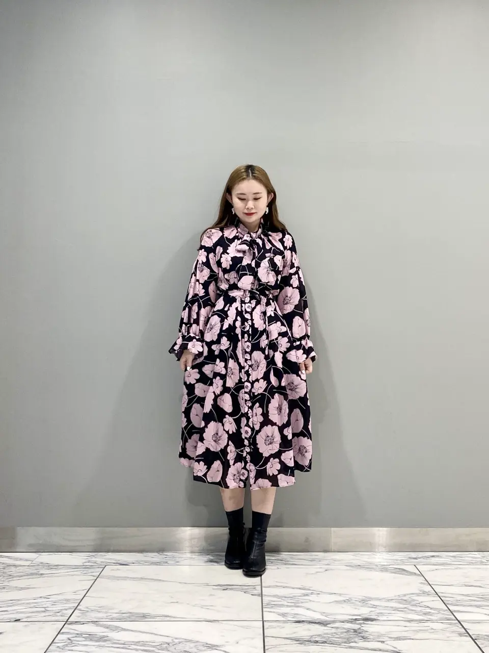 GRACE CONTINENTAL The Banquet 中根　里帆 コーディネート画像